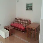 Semafor Apartment *
