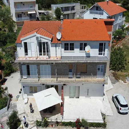 Semafor * Poljica (Trogir)